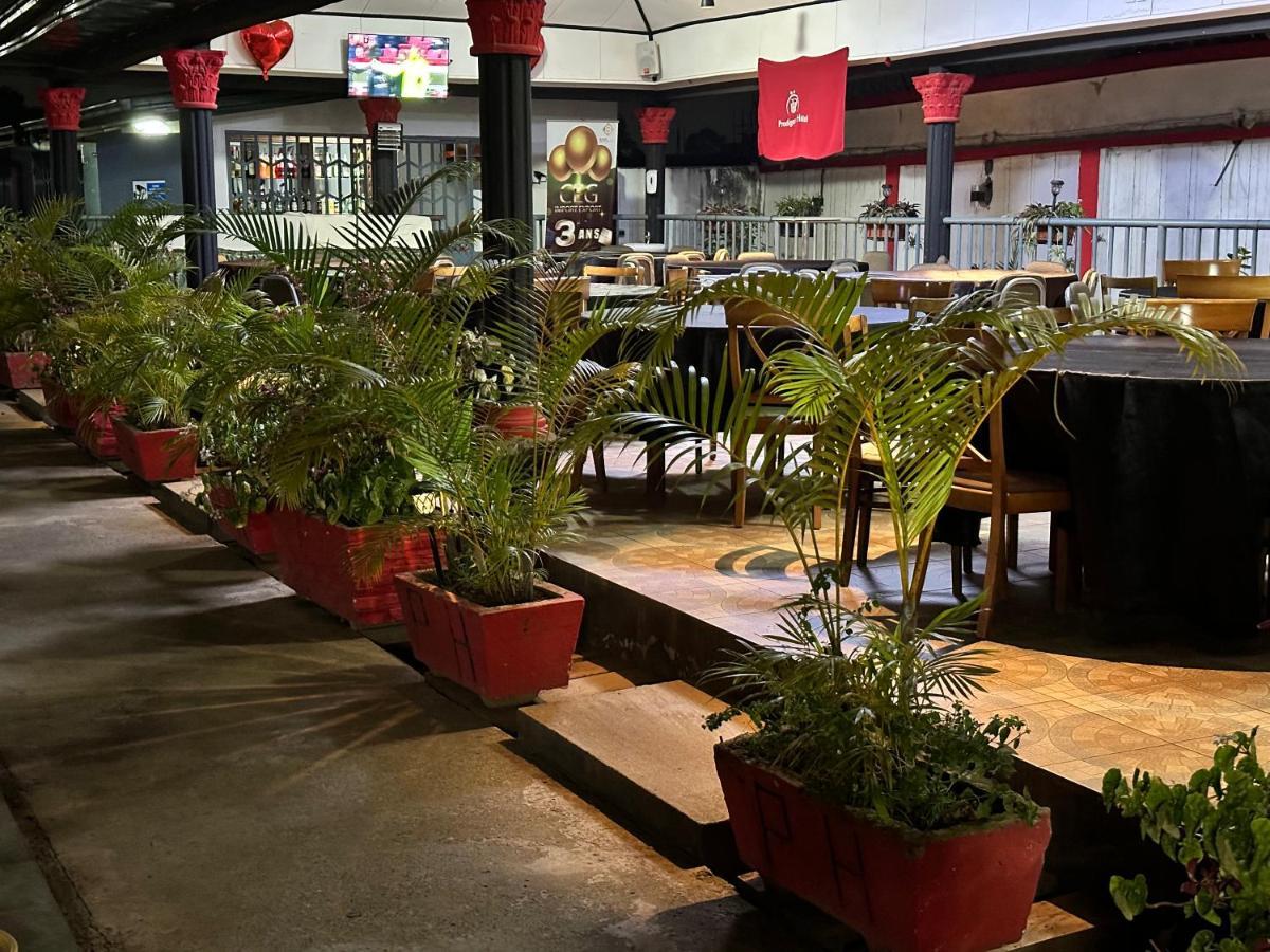 Prodiges Hotel 야운데 외부 사진