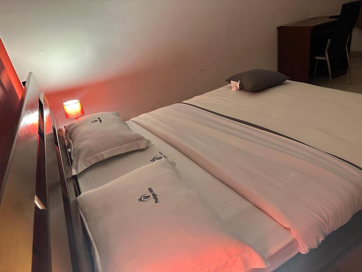 Prodiges Hotel 야운데 외부 사진